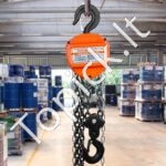 Grandininis keltuvas 2 t | 2,8 m pakėlimo aukštis | 365 N traukos jėga | G80 plieninė grandinė | 360° sukiojamas kablys - Image 3