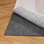 Premium klasės neslystantis kilimo paklotas 2,44 x 3,05 m (3 mm)